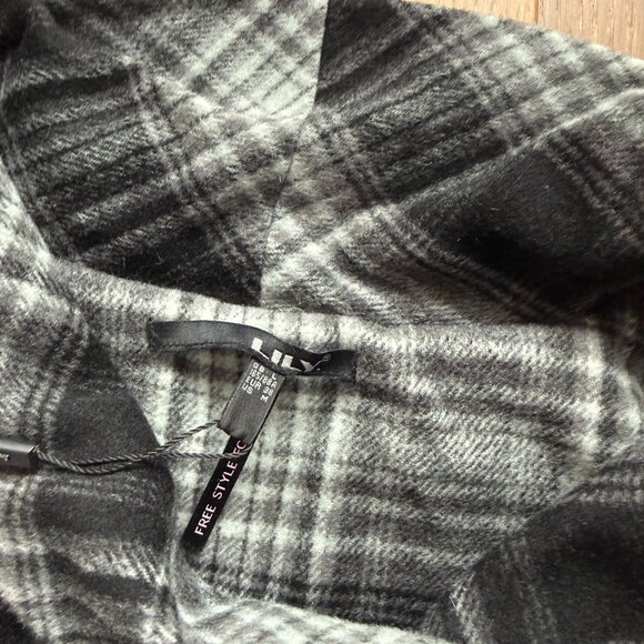 3 dress Bundle | Casual & Everyday Skirts | Women’s - Picture 3 of 7